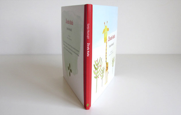 Voor- en achterzijde van het prentenboekje ‘Rafa de giraf’